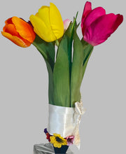 SOLAR GRAVE SITE FLOWER ARRANGEMENT- Tulips