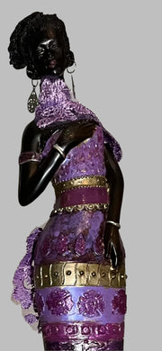 ELEGANT LADY - Purple Statue