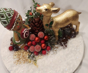 CHRISTMAS GOLDEN DEER-  Gingerbread-Man  Center Piece