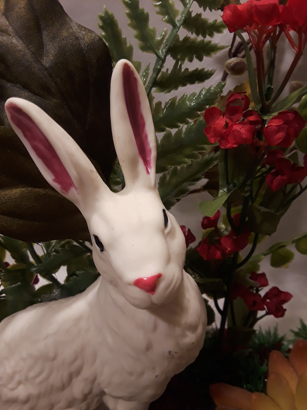 WHITE JACKRABBIT-  Centerpiece