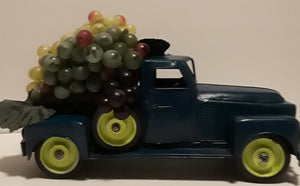 TRUCKEN -Grapes