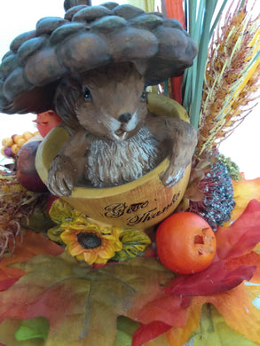 FALL SQUIRREL - Joyfull