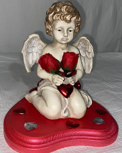 VALENTINES DAY ANGLE-Red Roses Statue