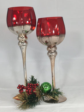 CHRISTMAS GOLDEN- Red Candle Holders